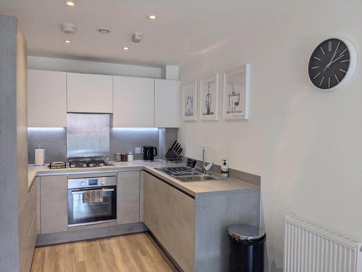 Apartment Suffield By Wycombe
